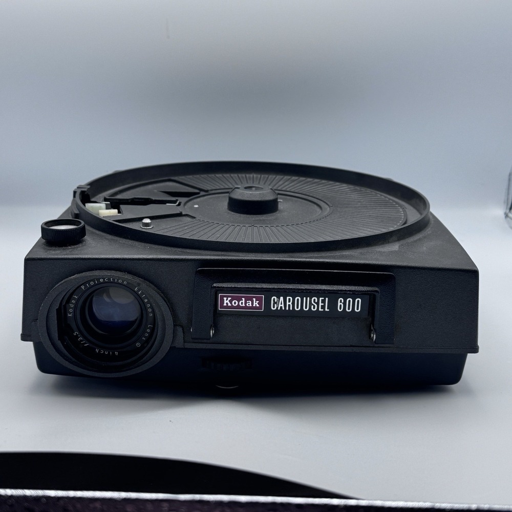 Kodak Carousel 600 Slide Projector Black 35mm Filmstrip Projector No Cable